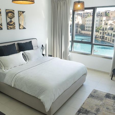 迪拜Downtown Oasis, Burj Khalifa Views, Luxury Amenities公寓 外观 照片
