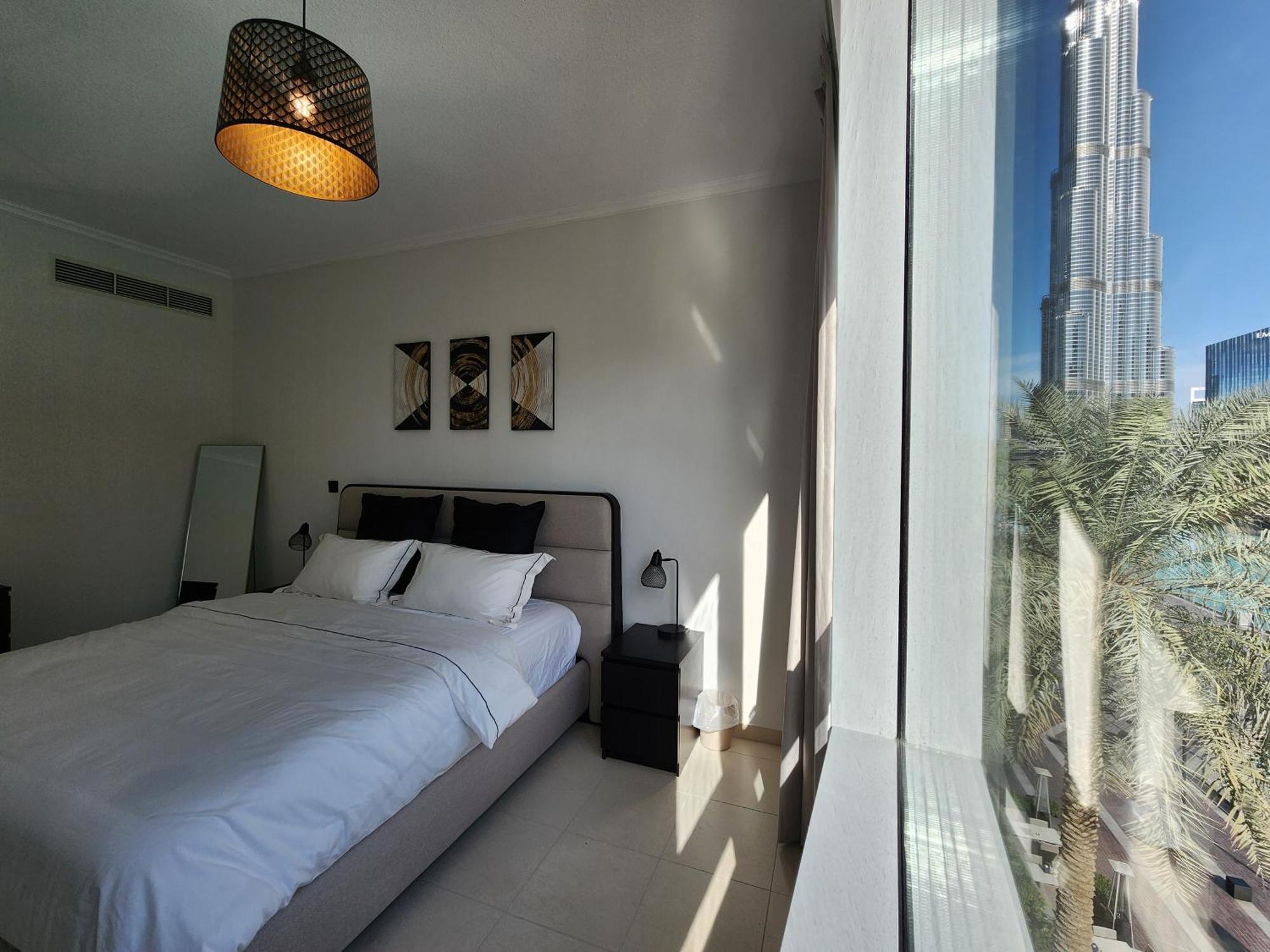 迪拜Downtown Oasis, Burj Khalifa Views, Luxury Amenities公寓 外观 照片