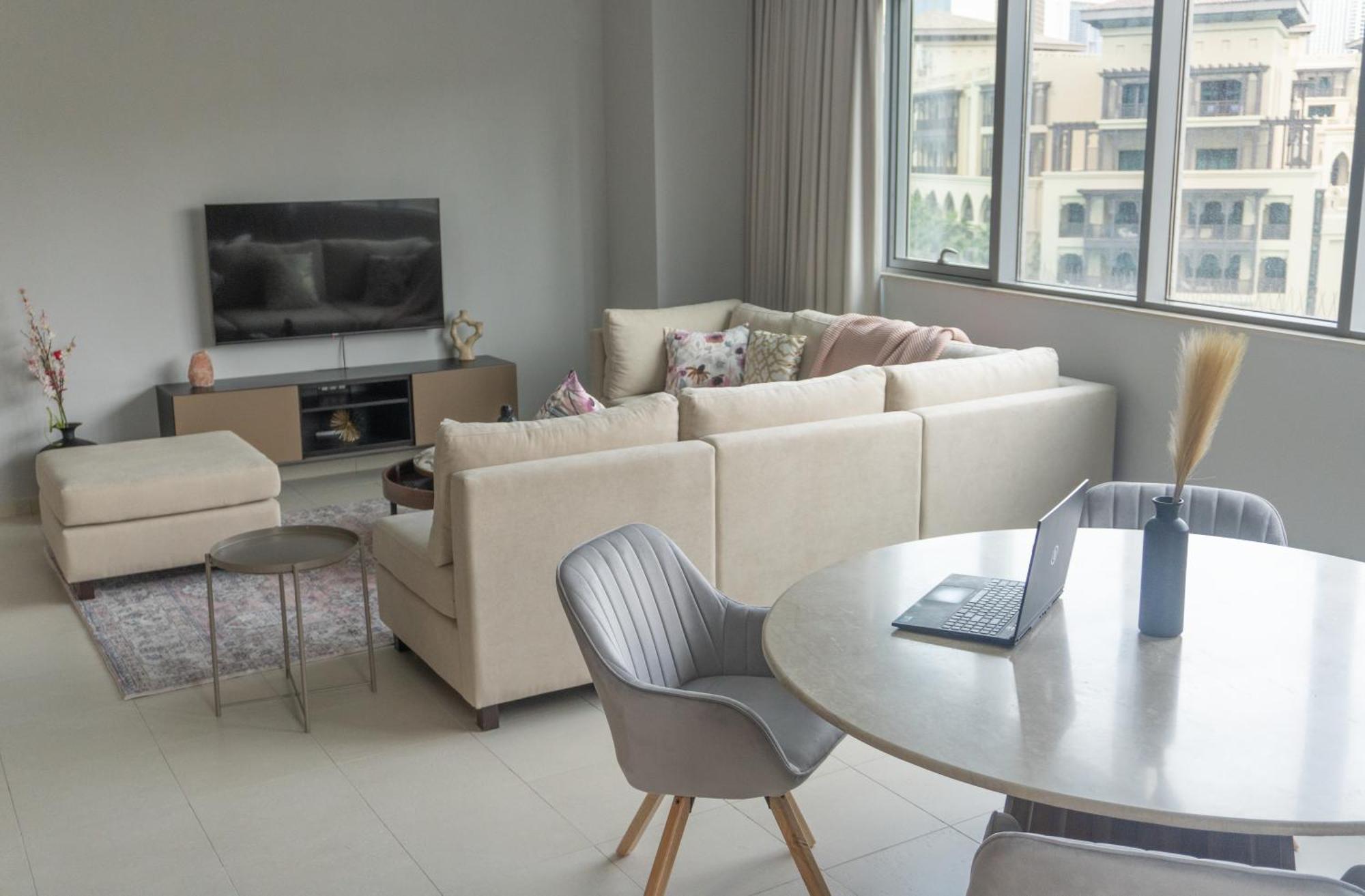 迪拜Downtown Oasis, Burj Khalifa Views, Luxury Amenities公寓 外观 照片