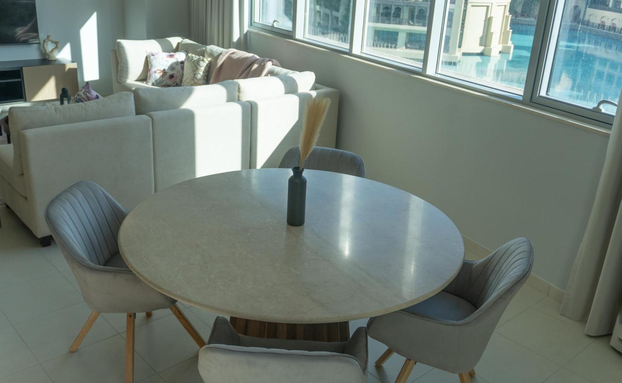 迪拜Downtown Oasis, Burj Khalifa Views, Luxury Amenities公寓 外观 照片